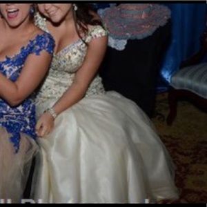 Tony Bowls Prom Dress